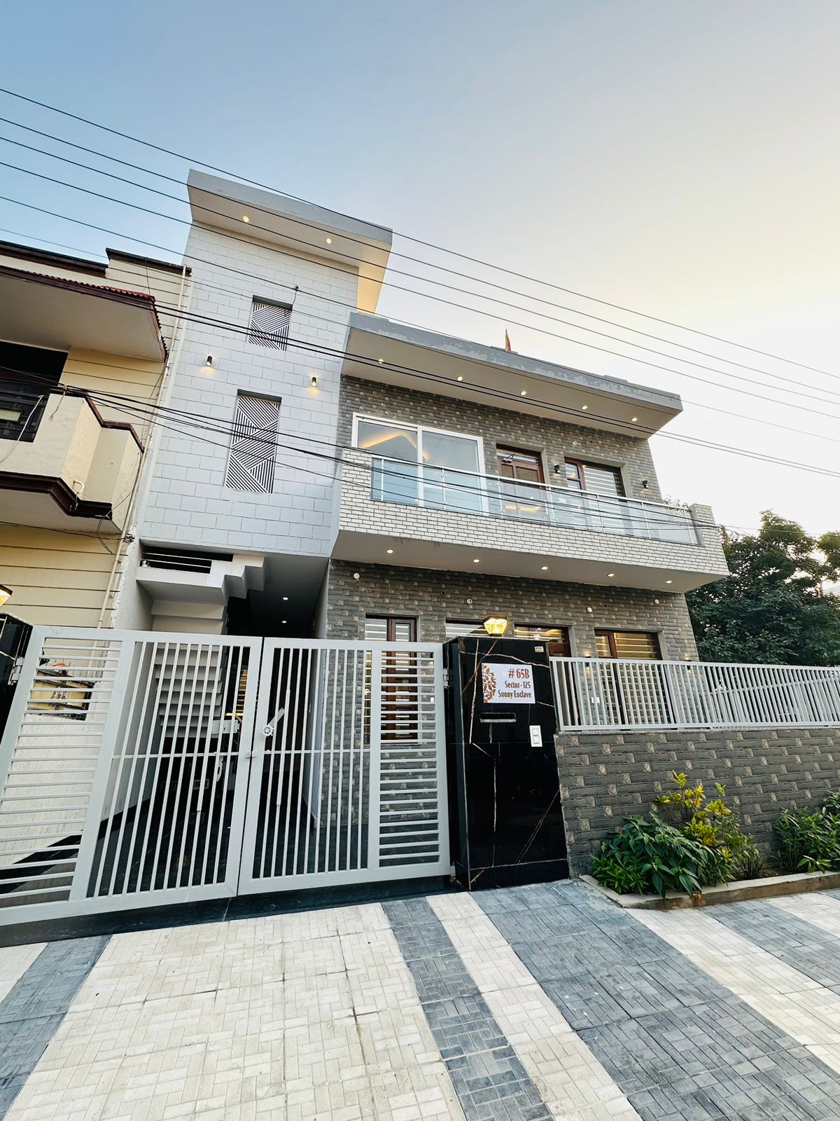 200Gaj Kothi for Sale at Sector 125 Old Sunny Enclave Kharar